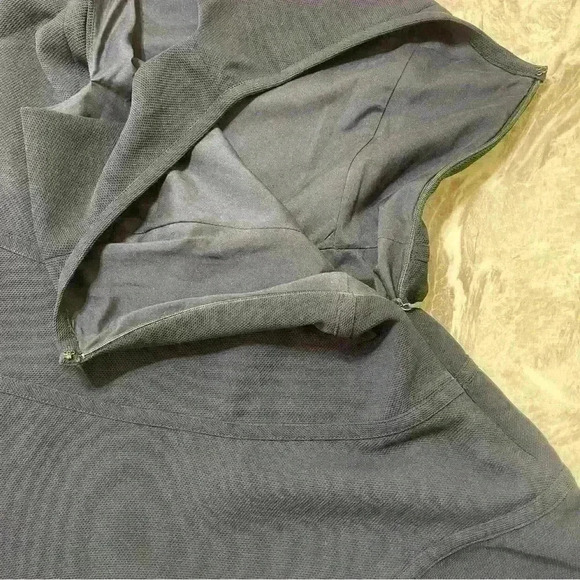 Armani Exchange Women's V Neck Fit And Flare Dress Navy Blue Size 2 - Picture 7 of 10